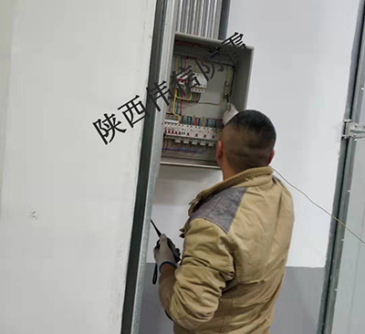 商南县运通工贸综合楼防雷检测现场2